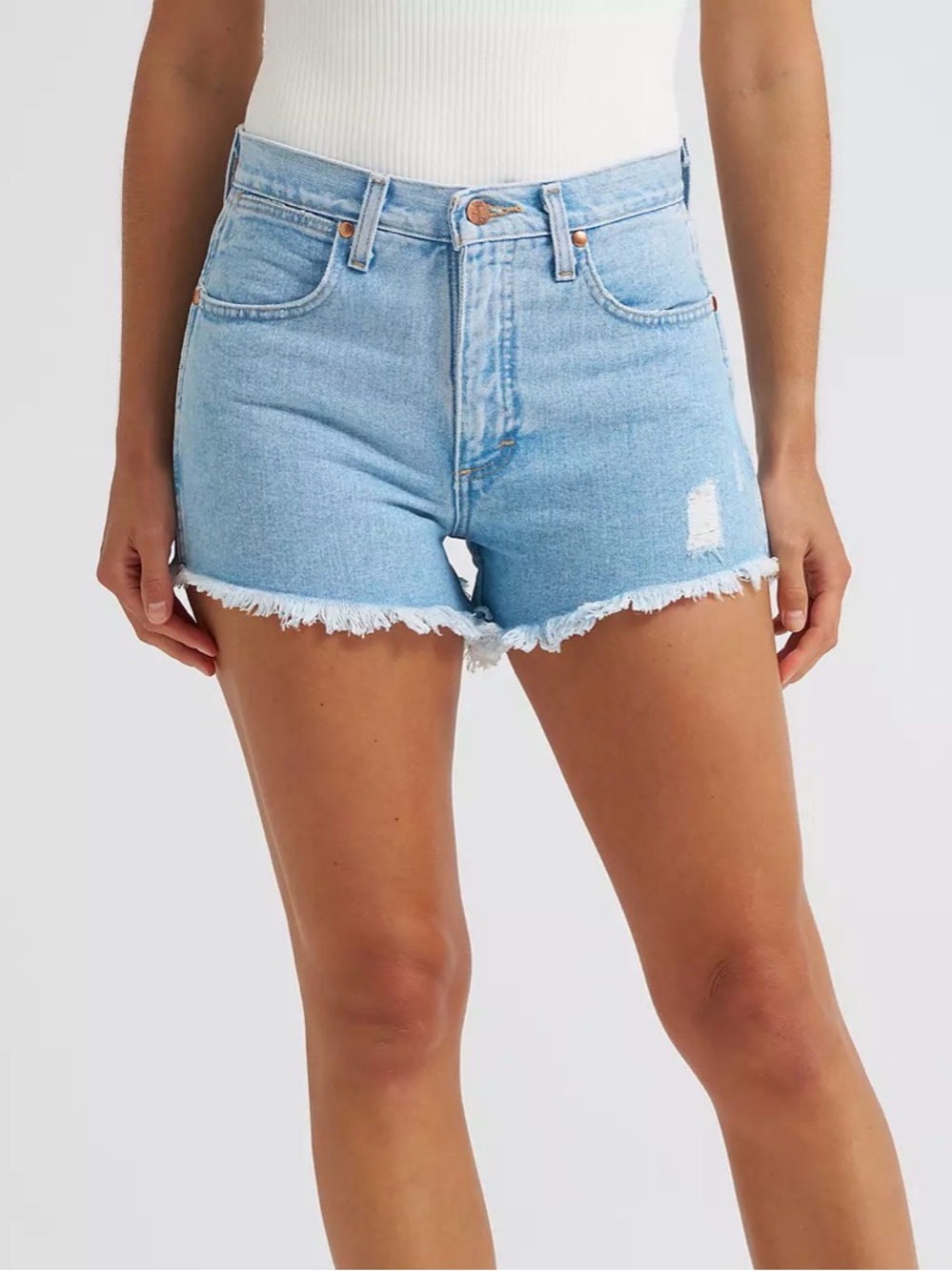Wrangler Reworked Women’s Frayed Hem Denim high waisted cut off shorts